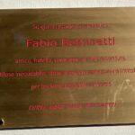 La targa dedicata a Fabio Bettinetti in Curva Nord a Livorno